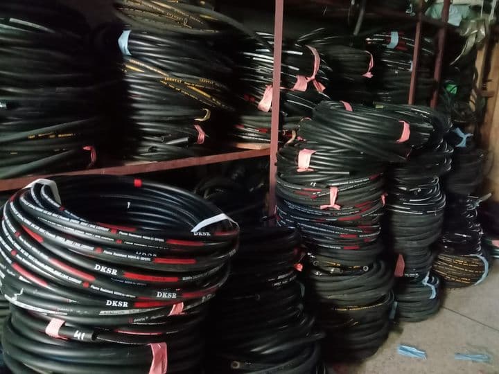 Hydraulic Hose Showcase